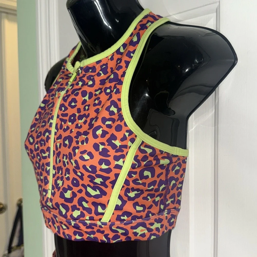 Peloton x Brittany Allen Neon Leopard Print Sports Activewear Set Size Medium - Picture 9 of 15